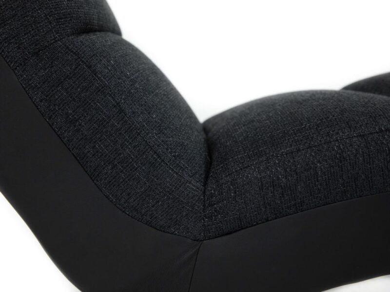 Chaise Curves